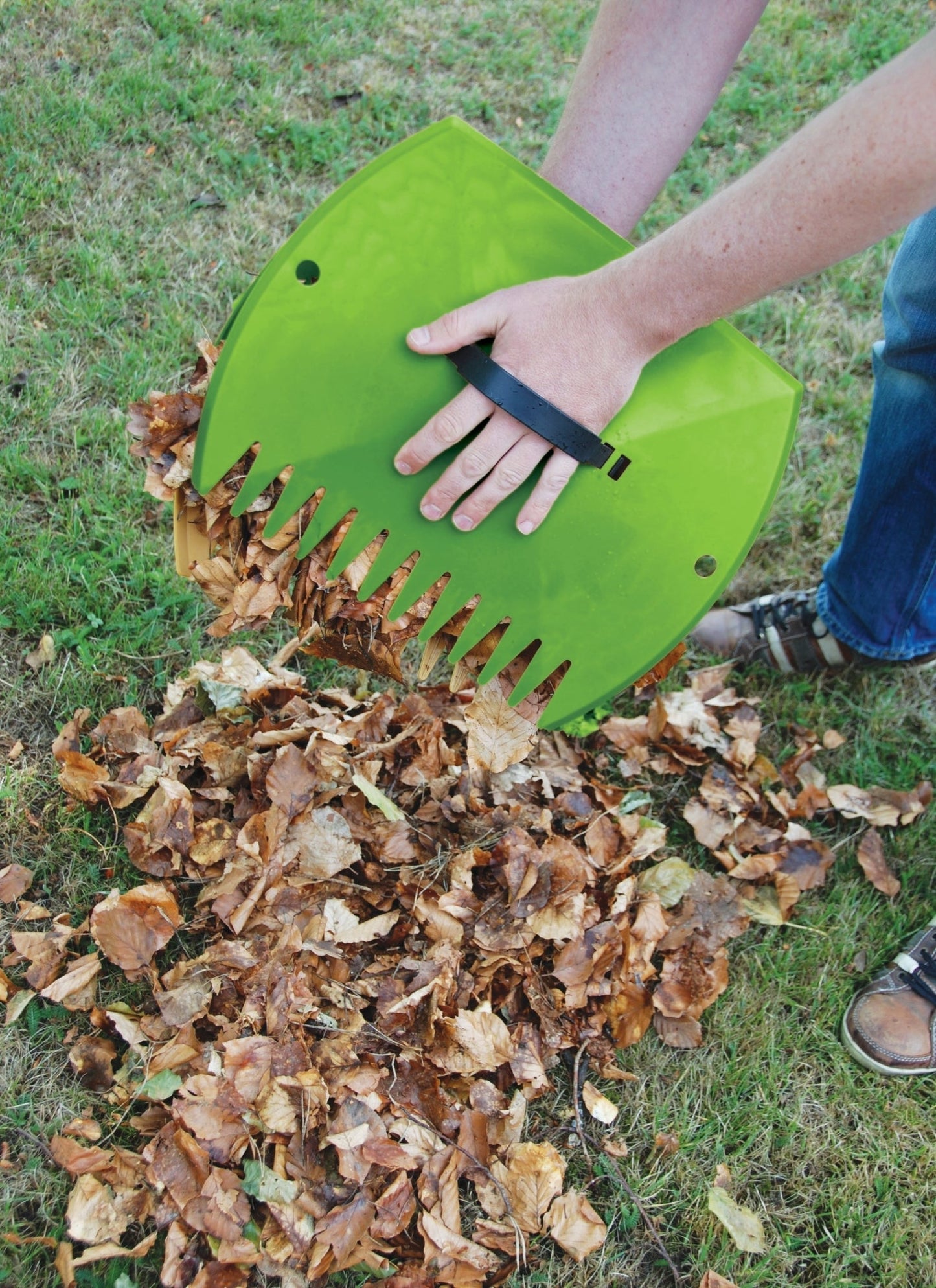 Pelles à feuilles