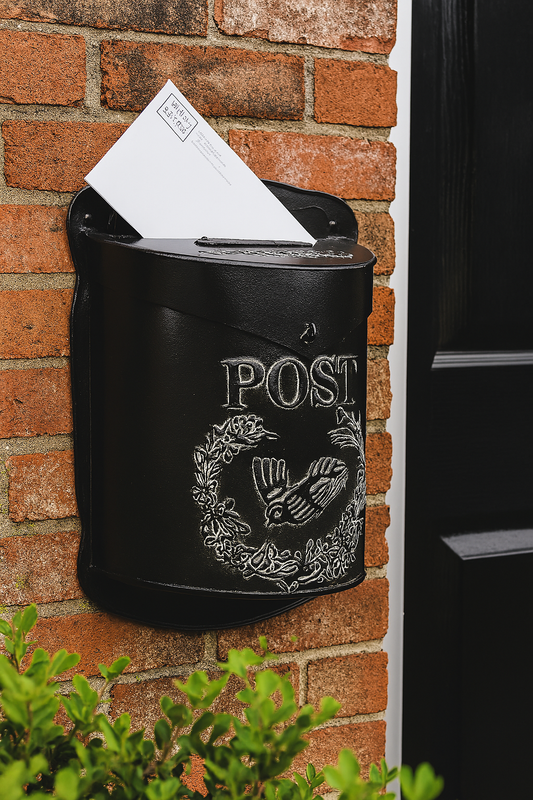 Antique Mailbox, Black and White Wash