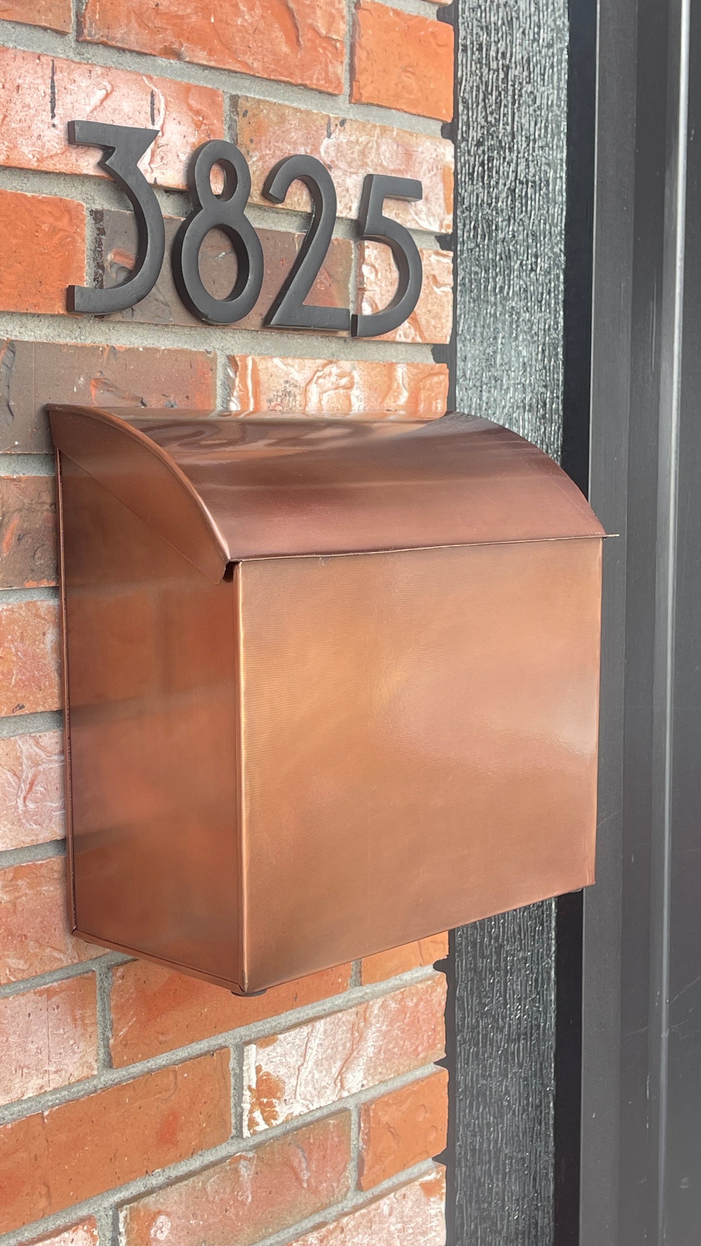 Baxter Mailbox, Antique Copper