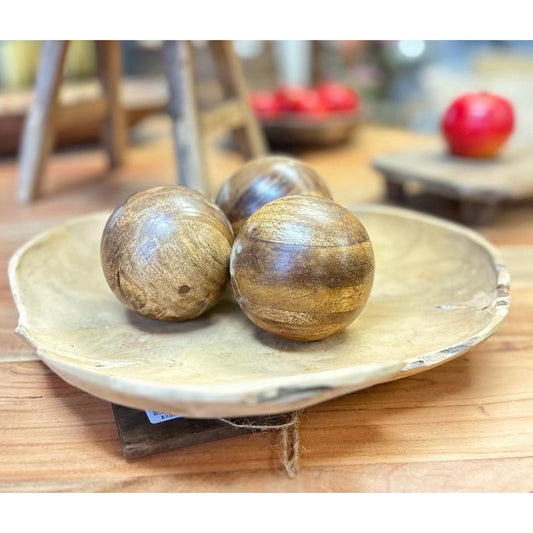 Boule décorative en bois
