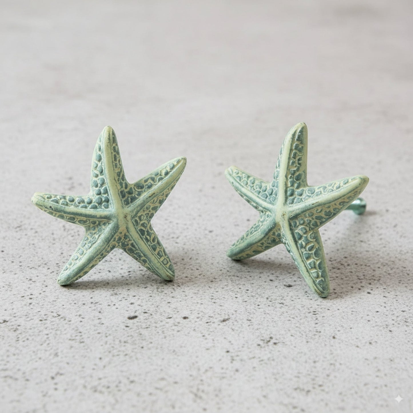 Bouton étoile de mer en fonte, bouton nautique, boutons vintage pour armoires de cuisine, meubles – poignées d'armoire rustiques et boutons de porte intérieure pour la maison, blanc