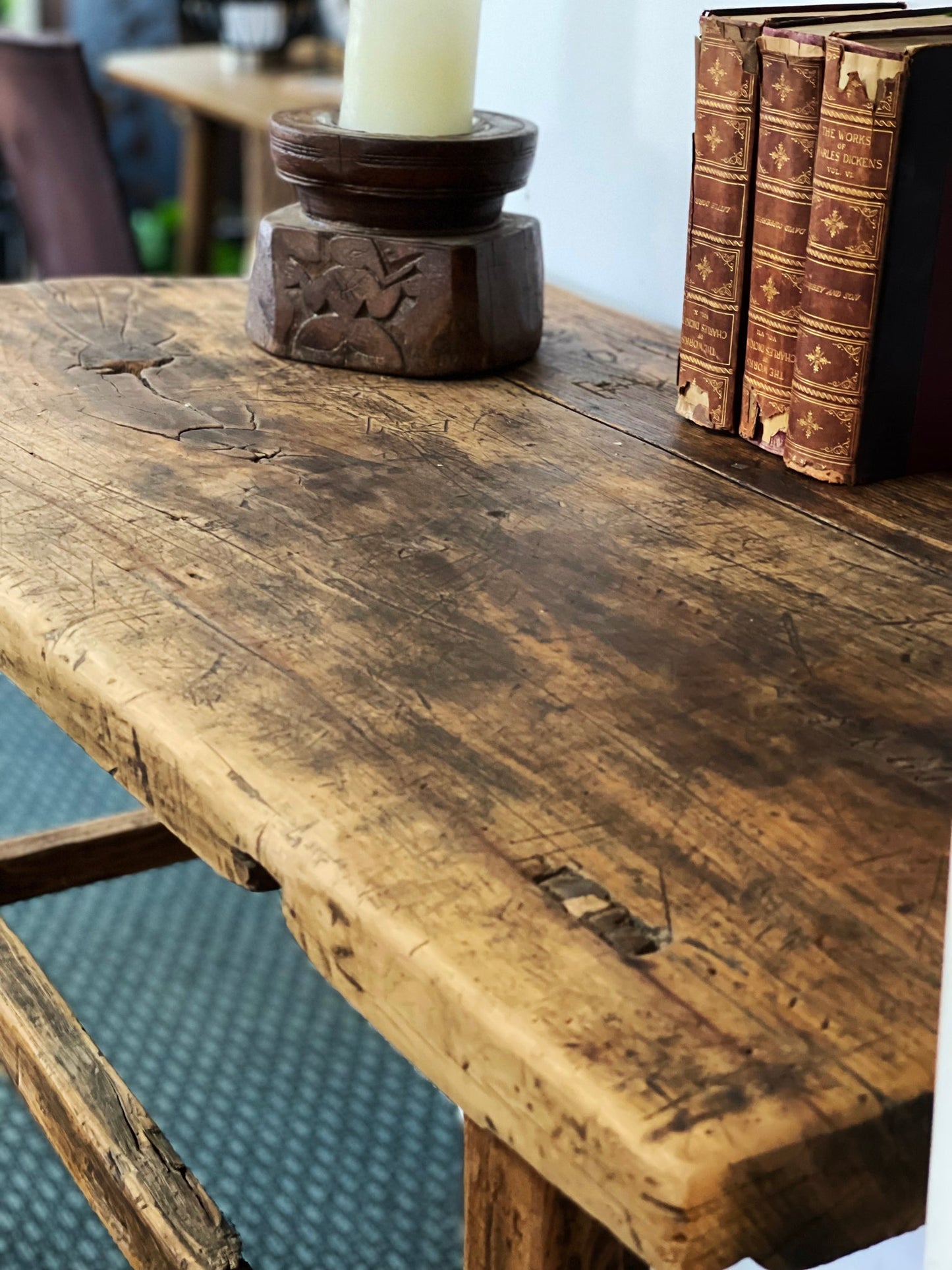 Table console vintage courte * La forme et la taille peuvent varier * 30 % de réduction