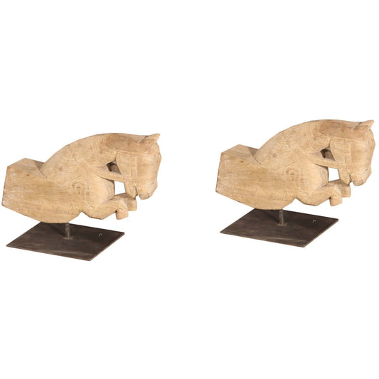 RS-066367, Art. Wooden Bracket With Iron Stand