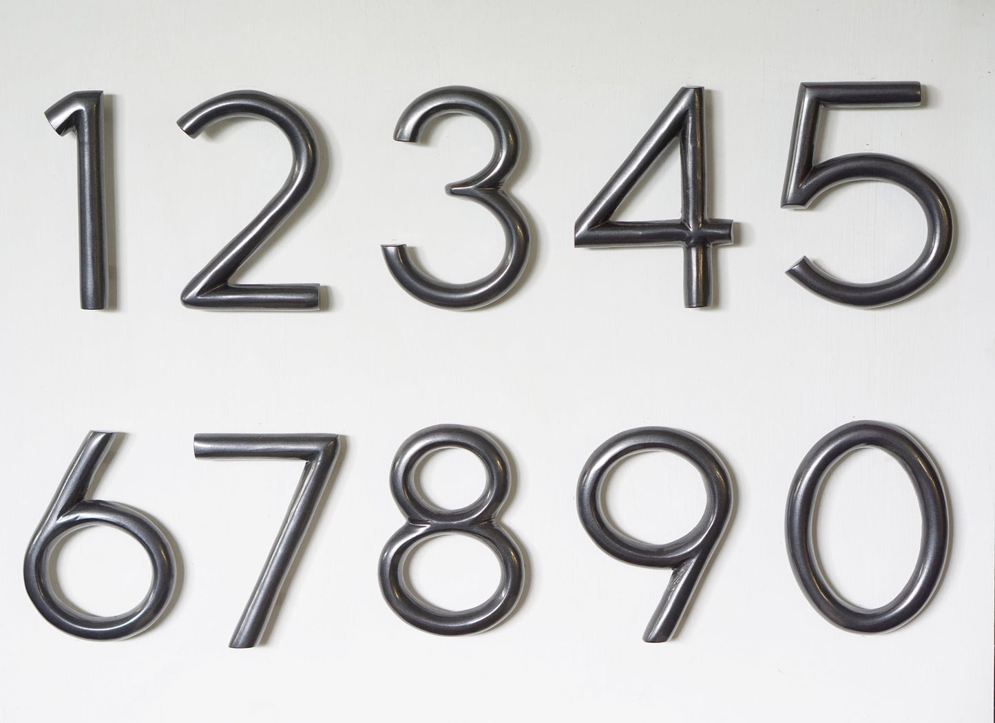 Aluminium Shadow Address Number 9, Round House Numbers, Gun Metal, 5 pouces